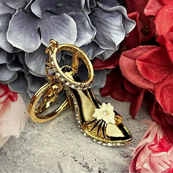 Stunning Gold & Silver Crystal High Heel Shoe Keychain Charm - Picture 11 of 16